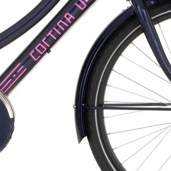 Ajankohtainen Cortina Etulokasuoja 24" U4 - Legion Sininen